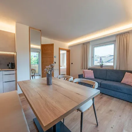 Strutzer Appartamento *