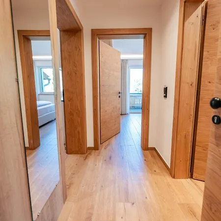 Strutzer * Силлиан