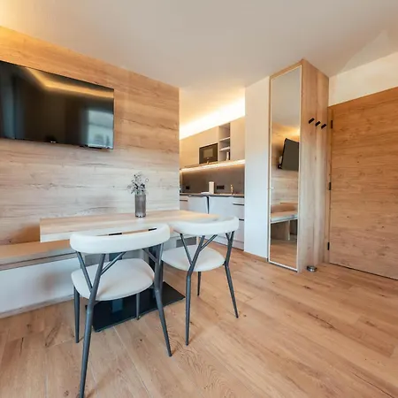 Strutzer * Силлиан